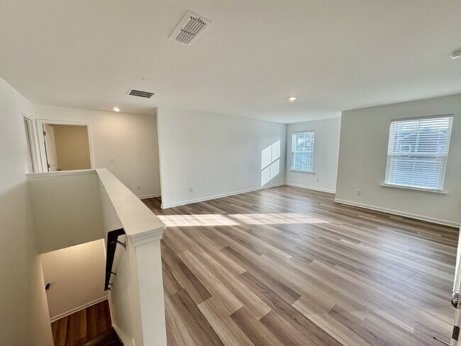 Building Photo - Be the First to Live in This Beautiful 5 B...