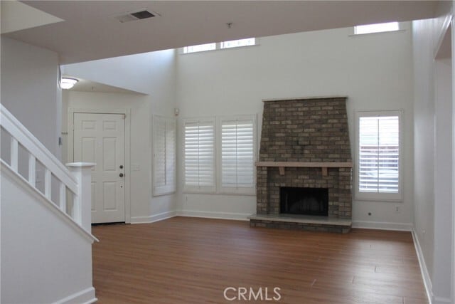 Building Photo - 563 E City Ct