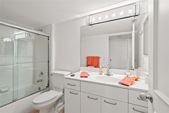 Building Photo - 21055 Yacht Club Dr