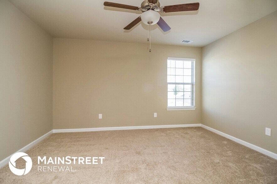 Building Photo - 102 Chyntara Dr