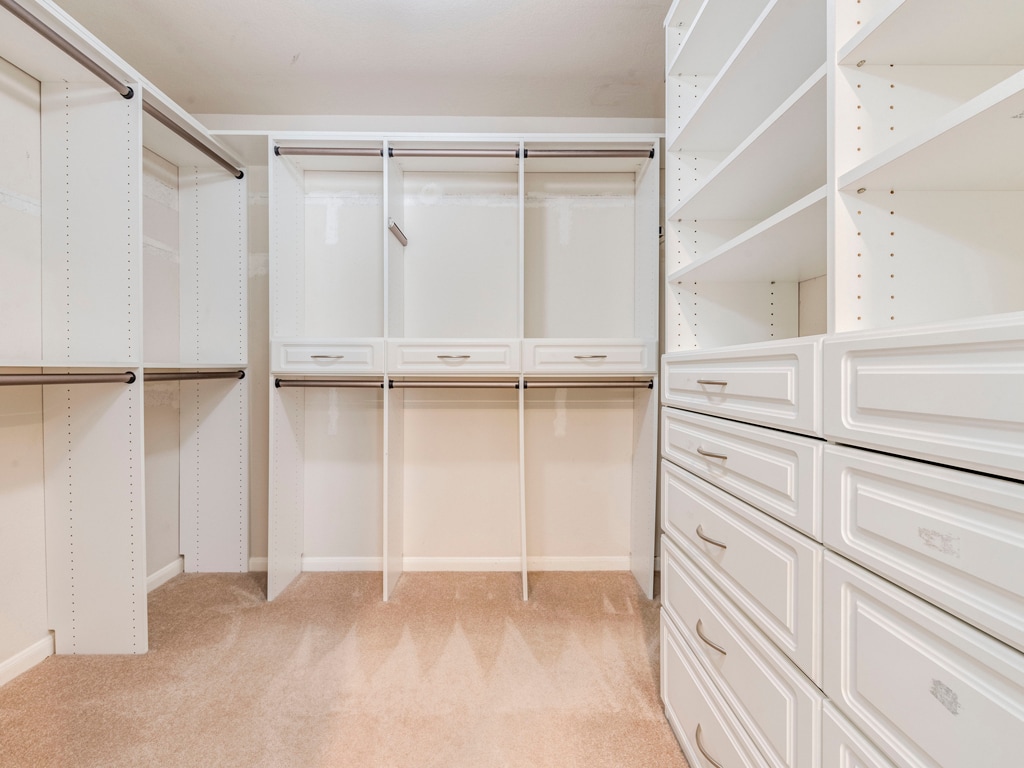 Building Photo - 6911 Gentle Oak Dr