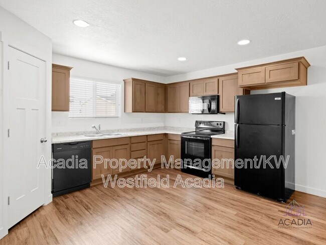 Building Photo - 658 N 130 E