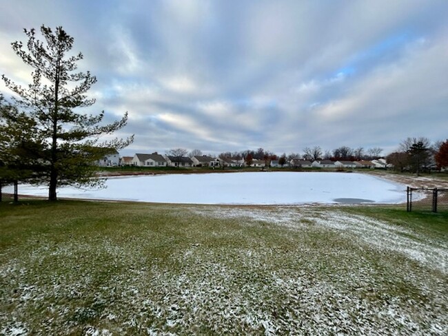 Building Photo - Charming 3-Bedroom, 2.5-Bath Home with Lof...