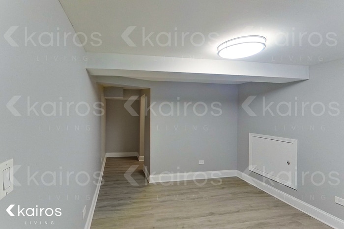 Building Photo - 8622 S Justine St