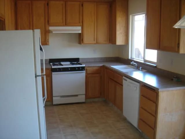 Building Photo - 8137 Quartz Ln