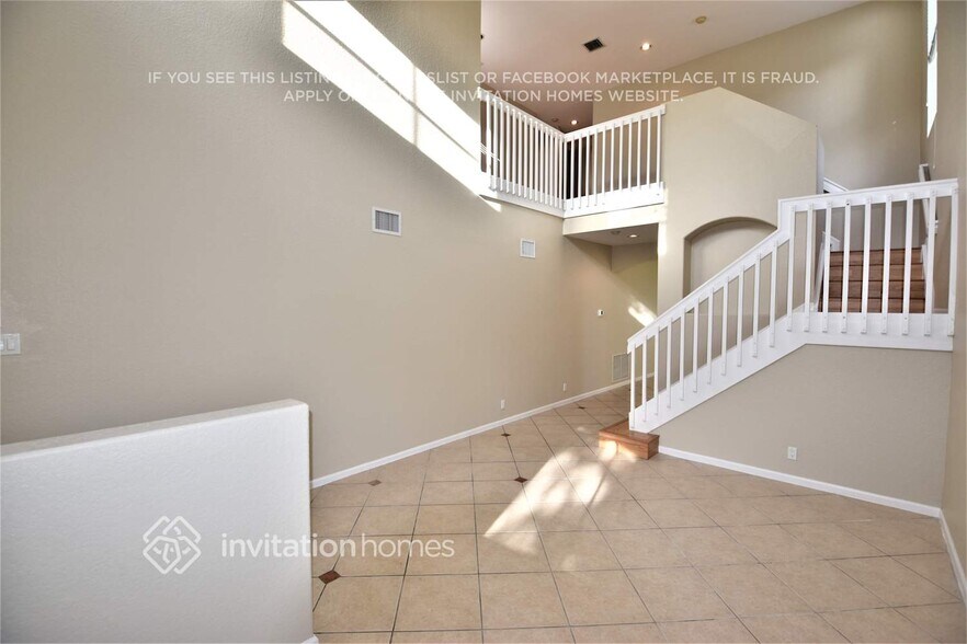 Building Photo - 6655 Jacques Way