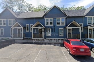 Building Photo - 822 Christian Pl