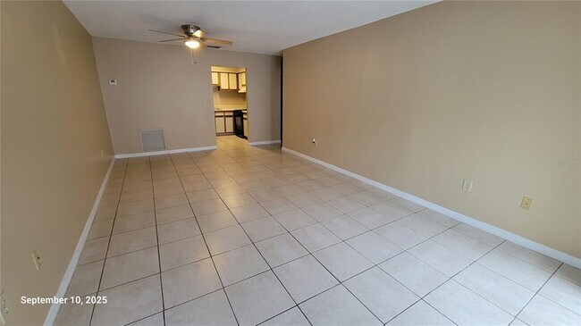 Building Photo - 4111 S Semoran Blvd