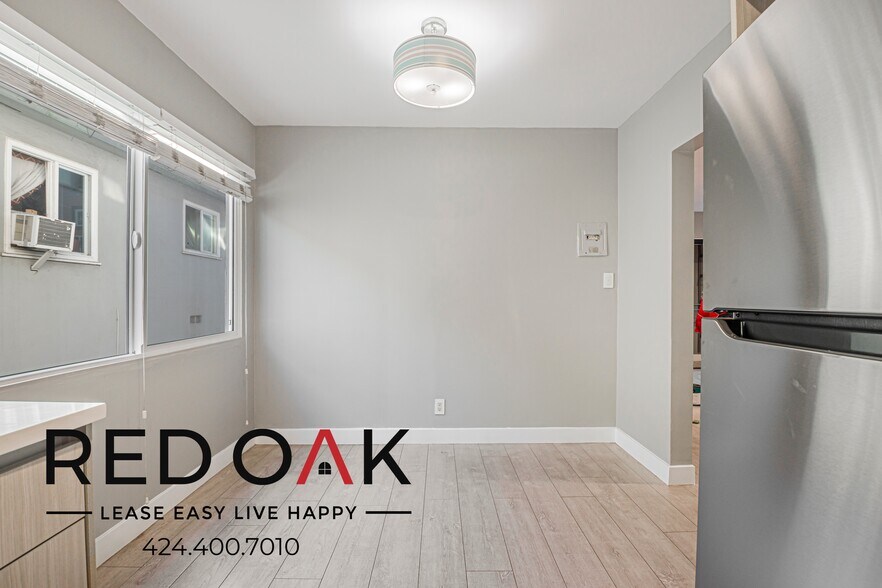 Building Photo - 400 S Mariposa-17