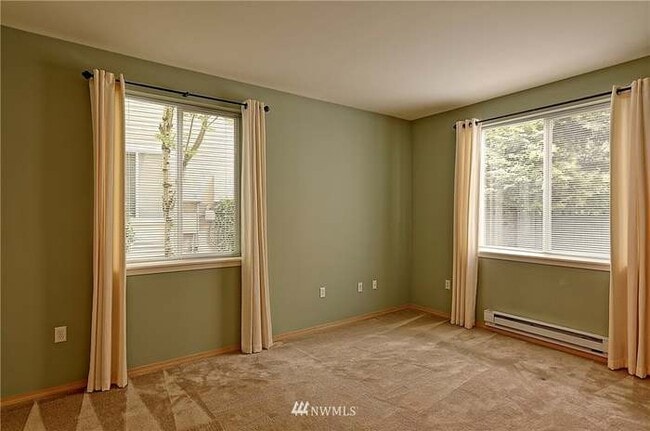 Building Photo - 12530 Admiralty Way