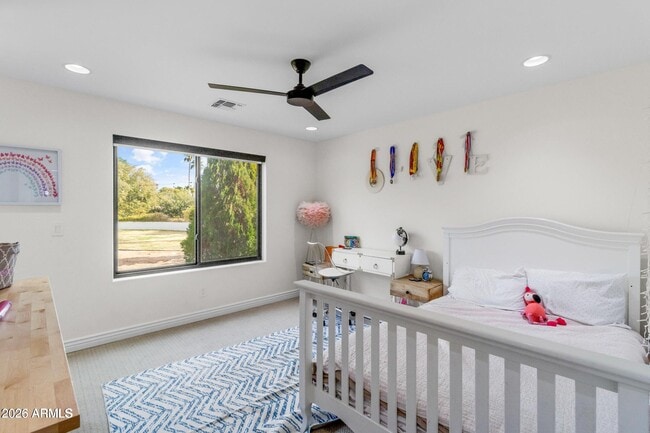 Building Photo - 13859 N 45th St