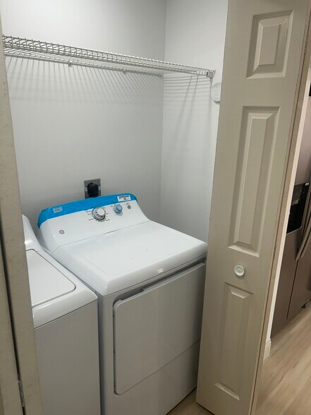 Building Photo - 7232 Wise Ave