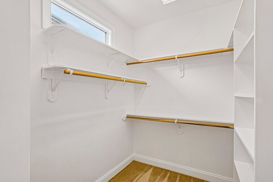 Building Photo - 1025 Princeton View Ln