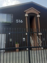 Building Photo - 516 W Century Blvd