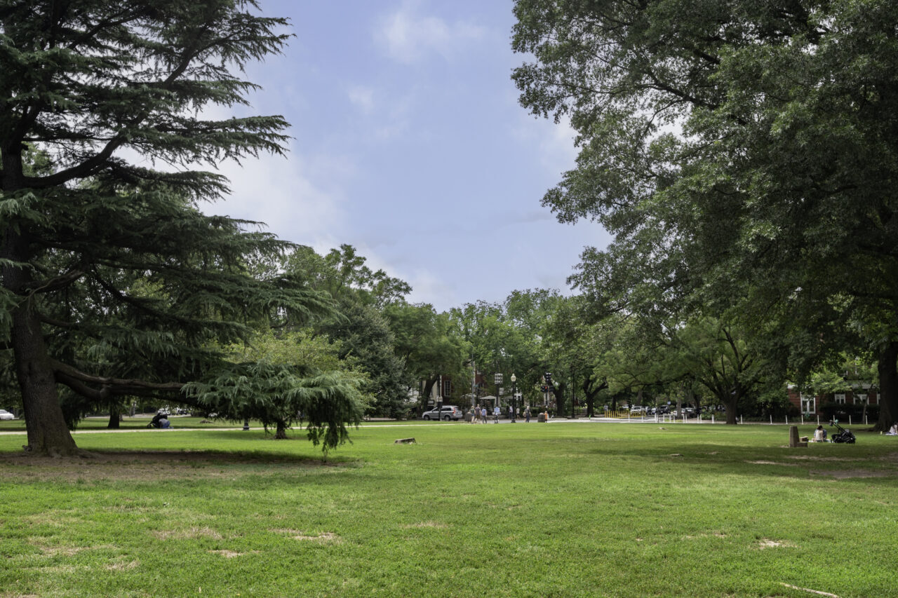 Building Photo - 771 18th St NE