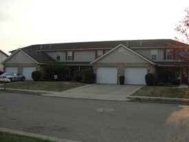 Building Photo - 140 Heather Rd