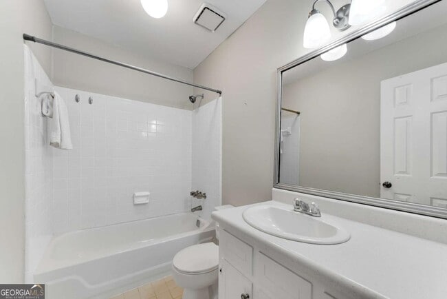 Building Photo - 1427 Old Virginia Ct SE