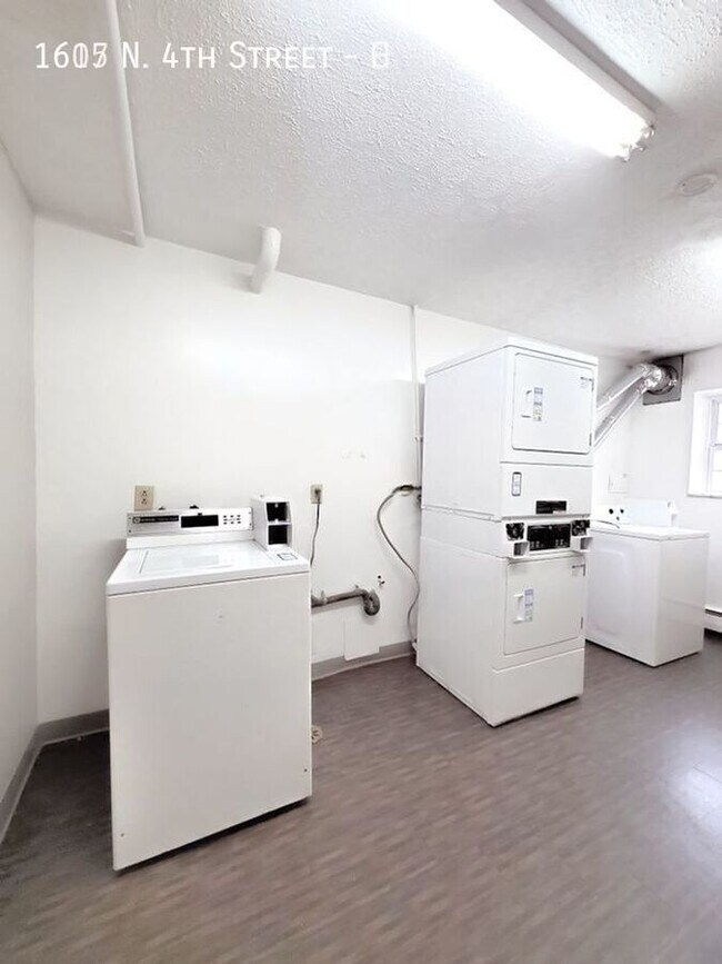 Building Photo - 1615 N 4th St