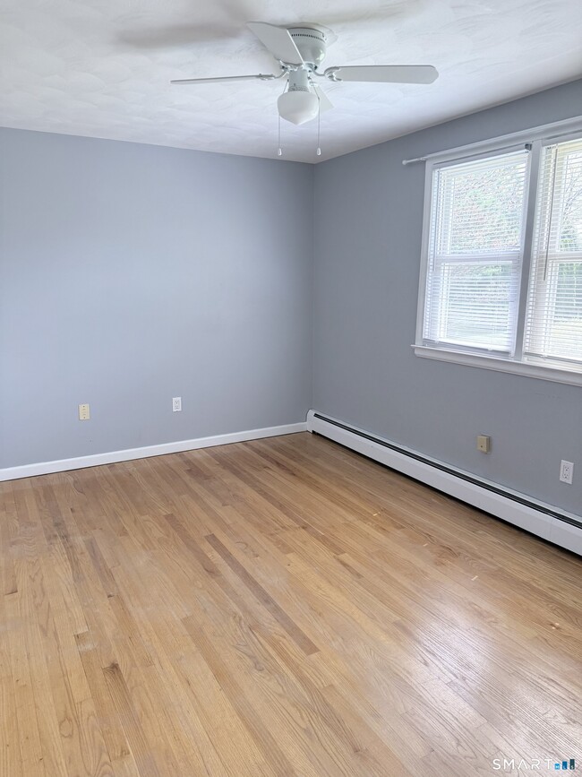 Building Photo - 100 Jordan St