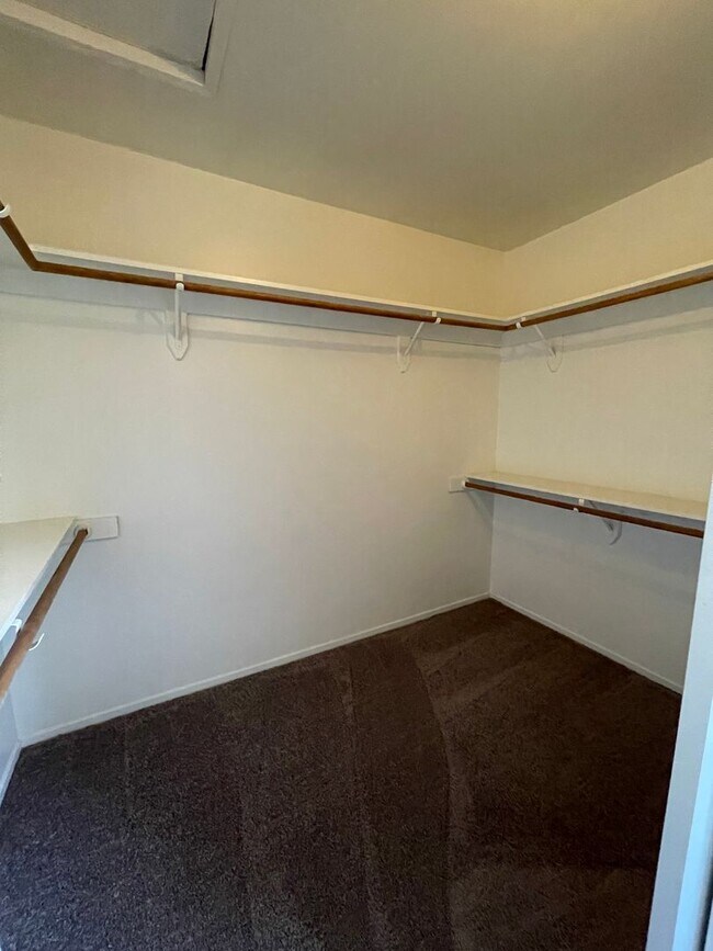 Building Photo - Coming Soon!