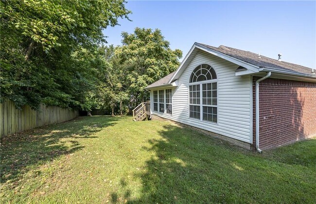 Building Photo - 5033 Stepney Ct