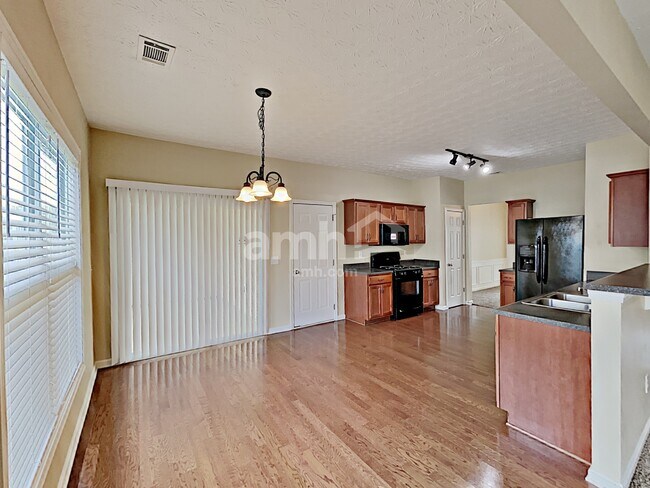 Building Photo - 110 Plumeria St