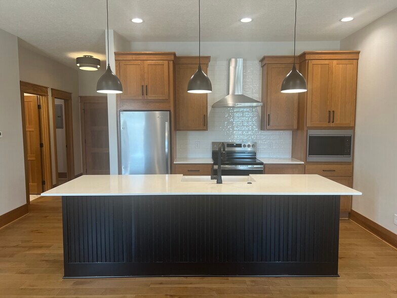 Kitchen - 324 9th St