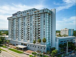 Building Photo - 13499 Biscayne Blvd