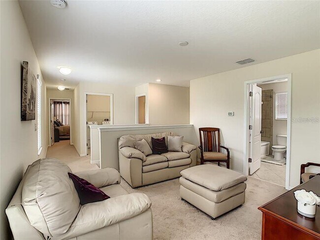 Building Photo - 6800 Little Blue Ln