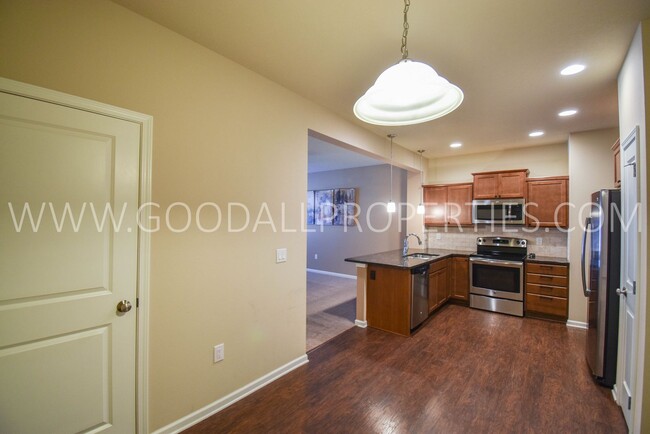 Building Photo - 4 Bedroom 3.5 Bath in Waukee