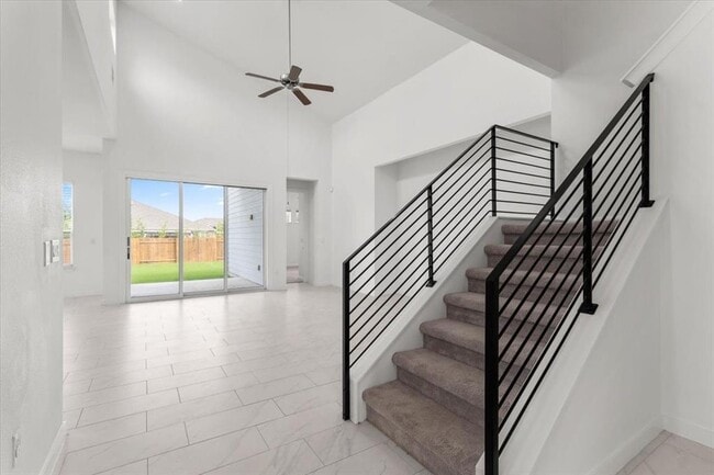 Building Photo - 7201 Garnet Mill Ln