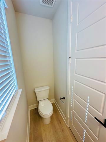 Building Photo - 4801 Maxwell Dr