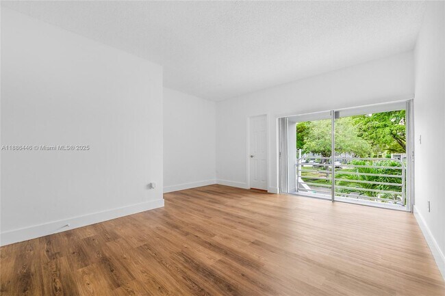 Building Photo - 10300 SW 147th Ct Cir