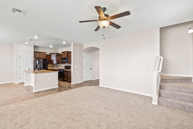 Building Photo - 12664 Azulejos St
