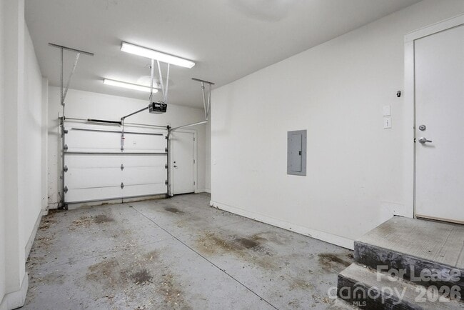 Building Photo - 440 N McDowell St