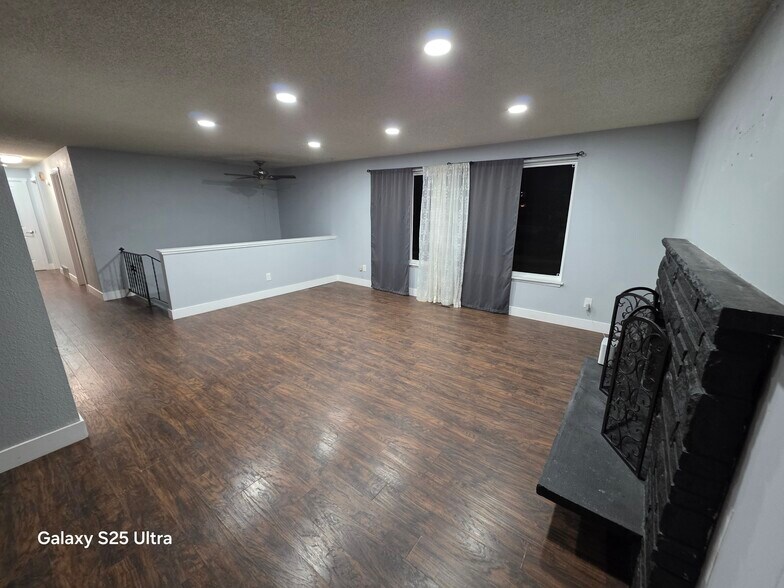 Building Photo - 403 CONTRA COSTA AVE