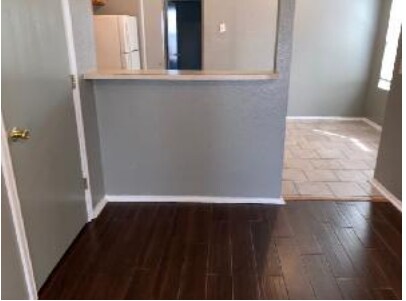 Building Photo - 2801 Vernice Loop