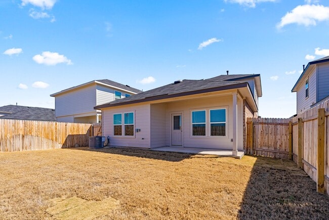 Building Photo - Modern Comfort Meets Prime Location in This Stunning San Marcos Home
