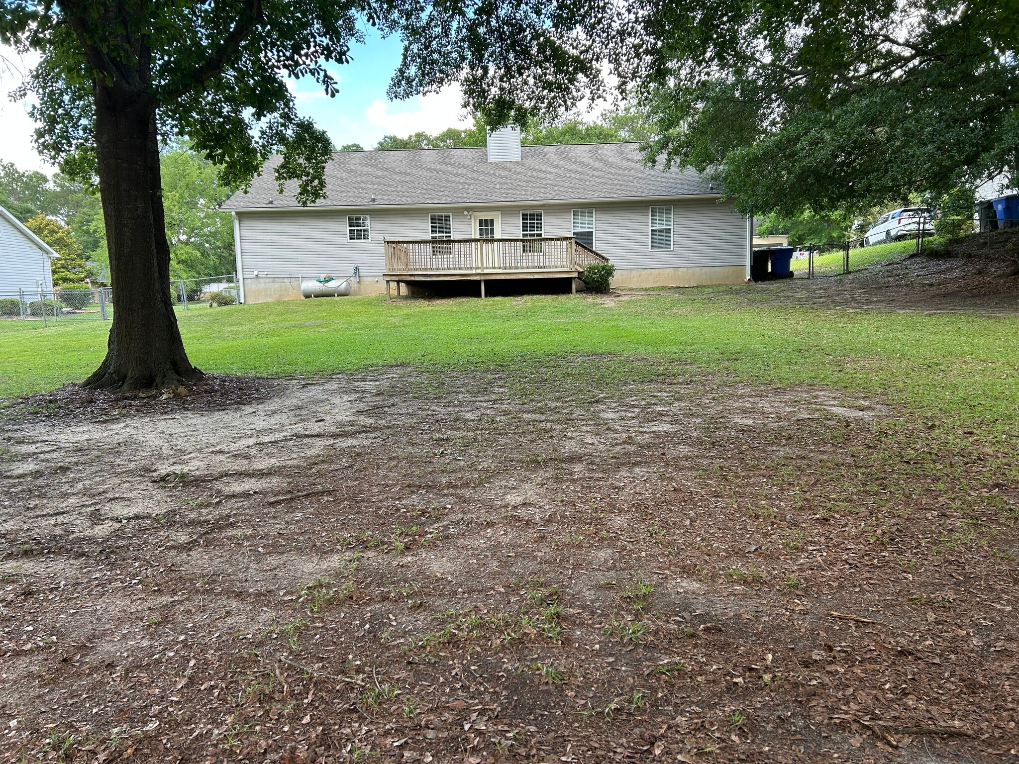 Building Photo - 111 Mockingbird Dr