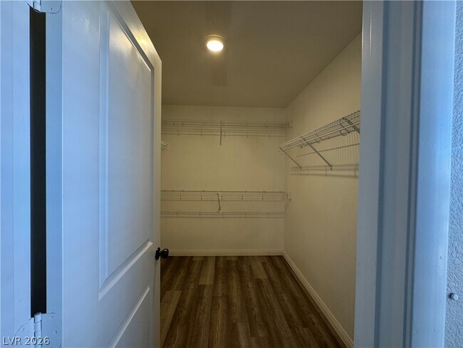 Building Photo - 11776 Red Water Ct