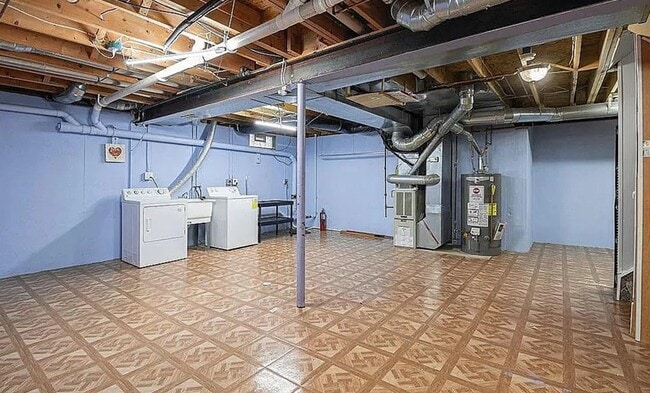 Building Photo - 2941 Beland Ave