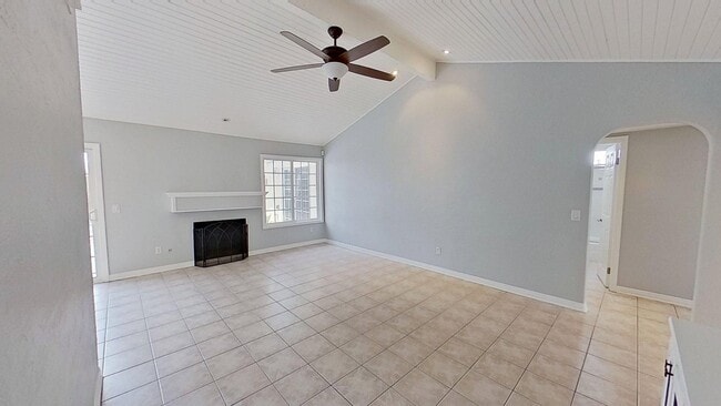 Building Photo - 31226 Via San Vicente