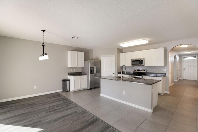 Building Photo - 5532 Ashton Cove Ct