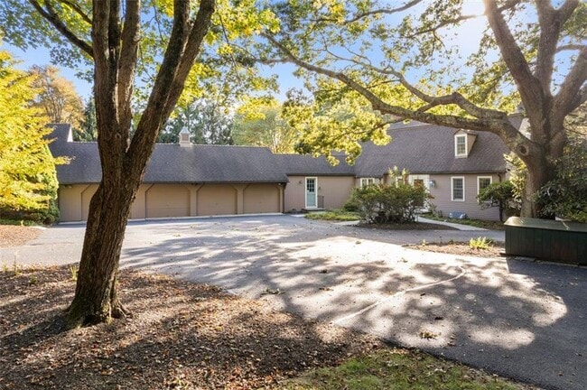 Building Photo - 1191 N MAIN Rd