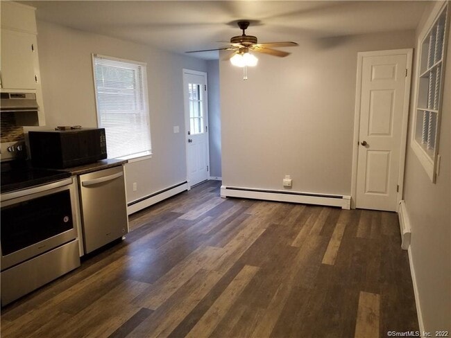 Building Photo - 149 Buddington Rd