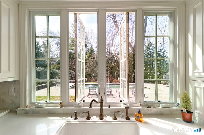 Building Photo - 278 Sunnieholme Dr