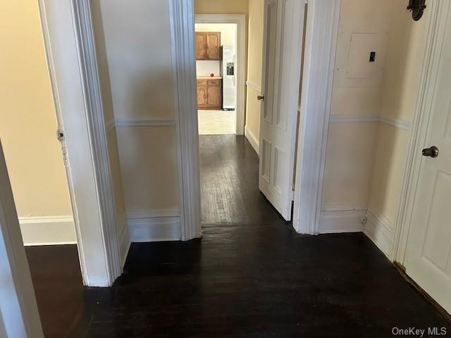 Building Photo - 8 Grove St