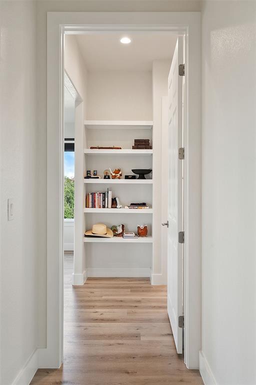 Building Photo - 20704 Leaning Oak Dr