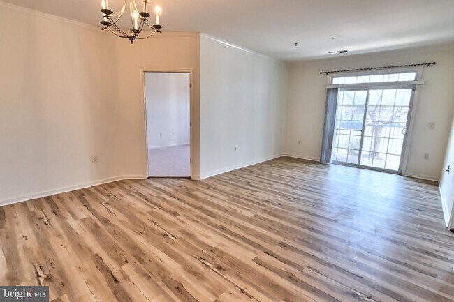 Building Photo - 21216 McFadden Square