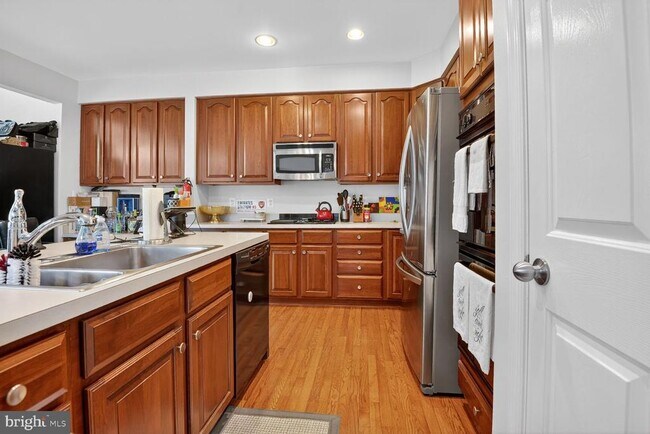 Building Photo - 1794 Paisley Ct